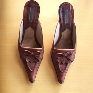 Rare Micheal Kors Cognac Mule